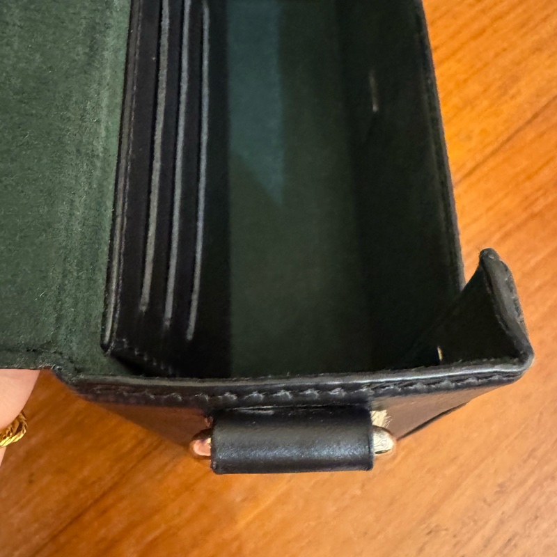 Fendi黑色硬殼手提兩用包-37