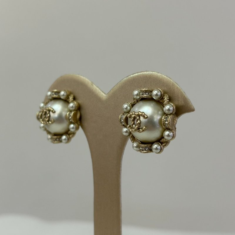 CHANEL霧金大珍珠耳環-2