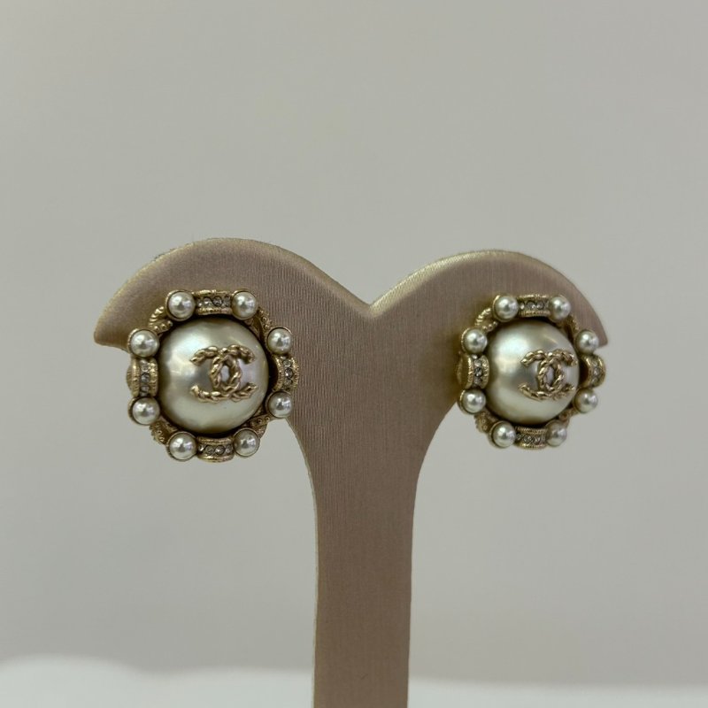 CHANEL霧金大珍珠耳環-3