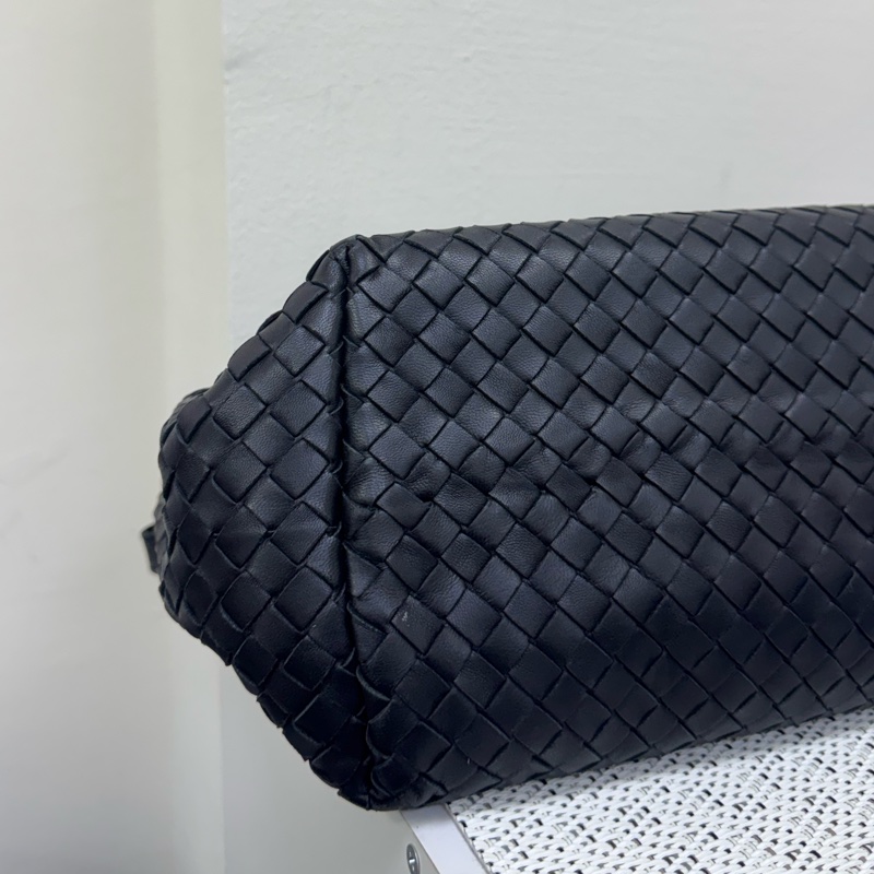 Bottega Veneta黑編織肩背包-7