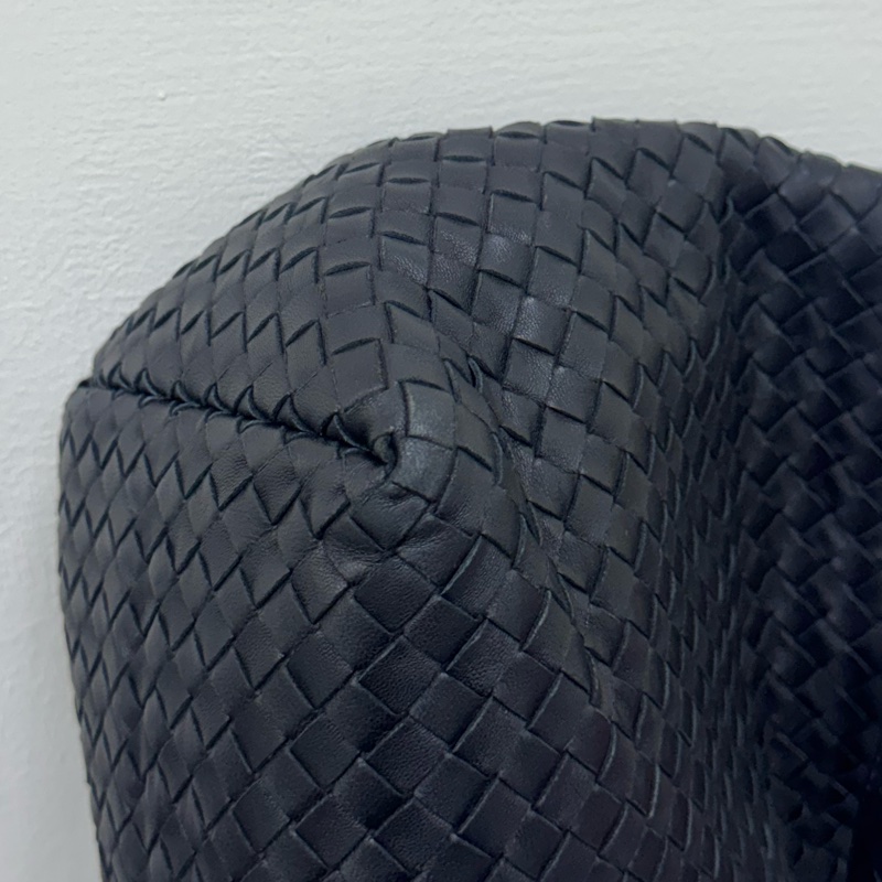 Bottega Veneta黑編織肩背包-15