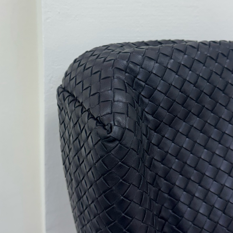 Bottega Veneta黑編織肩背包-18