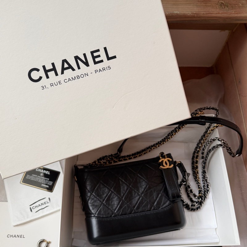 Chanel 香奈兒 ❤︎巴黎總店白盒❤︎黑色提把流浪包小號 29開-2