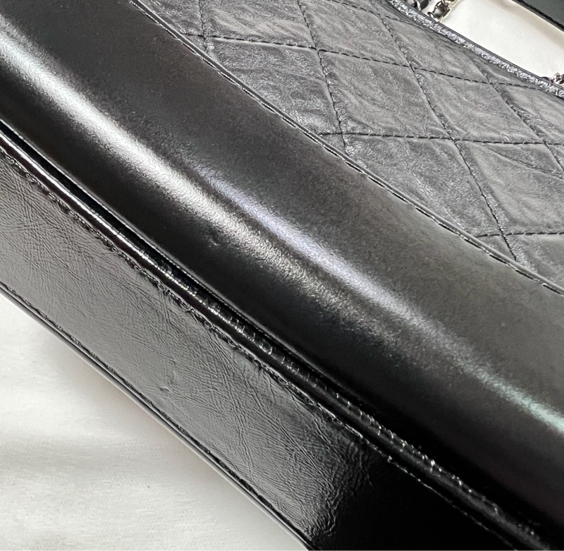 Chanel 香奈兒 ❤︎巴黎總店白盒❤︎黑色提把流浪包小號 29開-11