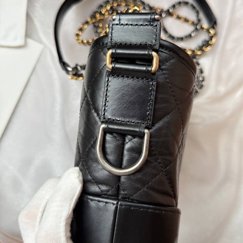 Chanel 香奈兒 ❤︎巴黎總店白盒❤︎黑色提把流浪包小號 29開-21