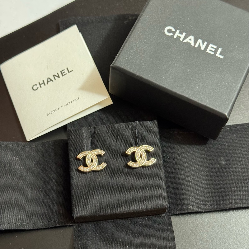 Chanel 香奈兒 經典雙C Logo耳針耳環-1
