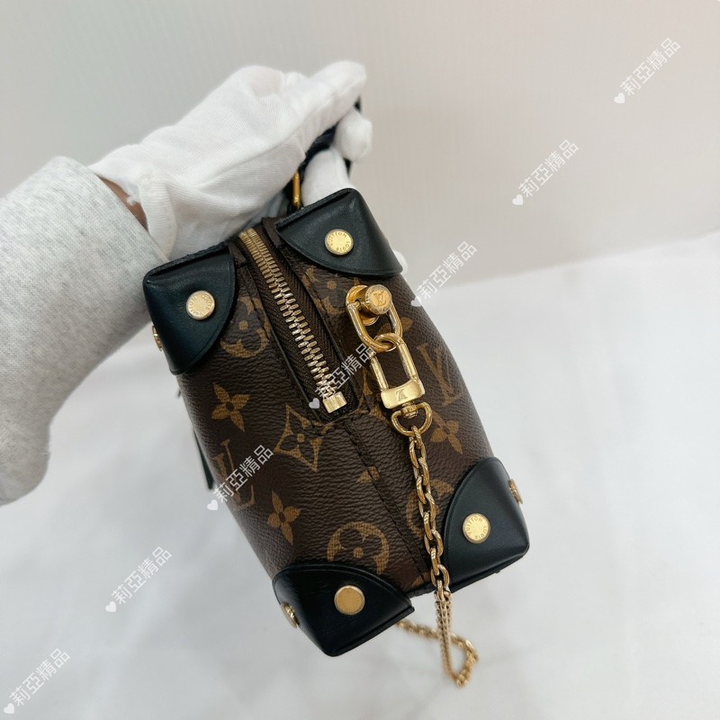 莉亞精品♡ LV 軟盒子包 九新美包-5