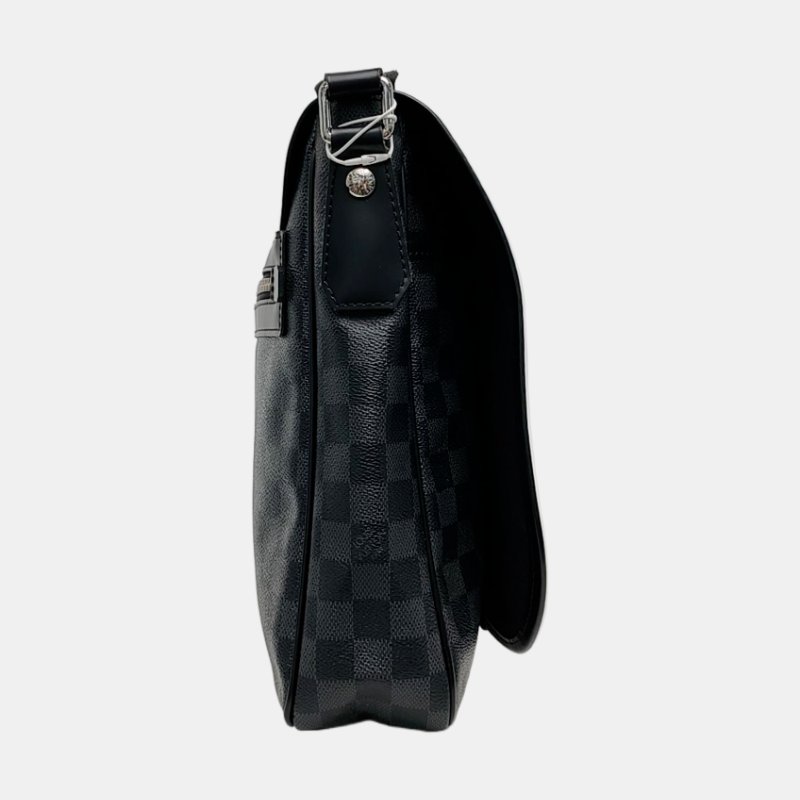 LOUIS VUITTON DISTRICT 灰色塗層帆布棋盤格斜背包肩背包 銀色五金-3