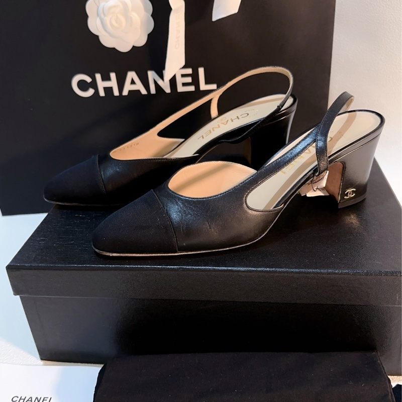 香奈兒Chanel 經典後繫帶中跟娃娃鞋 黑色山羊皮95成新38.5號-0