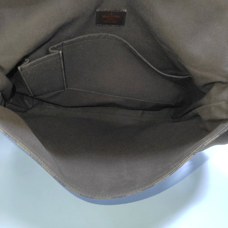 LOUIS VUITTON DISTRICT 中號 棕色塗層帆布棋盤格斜背包肩背包 棕色五金-6