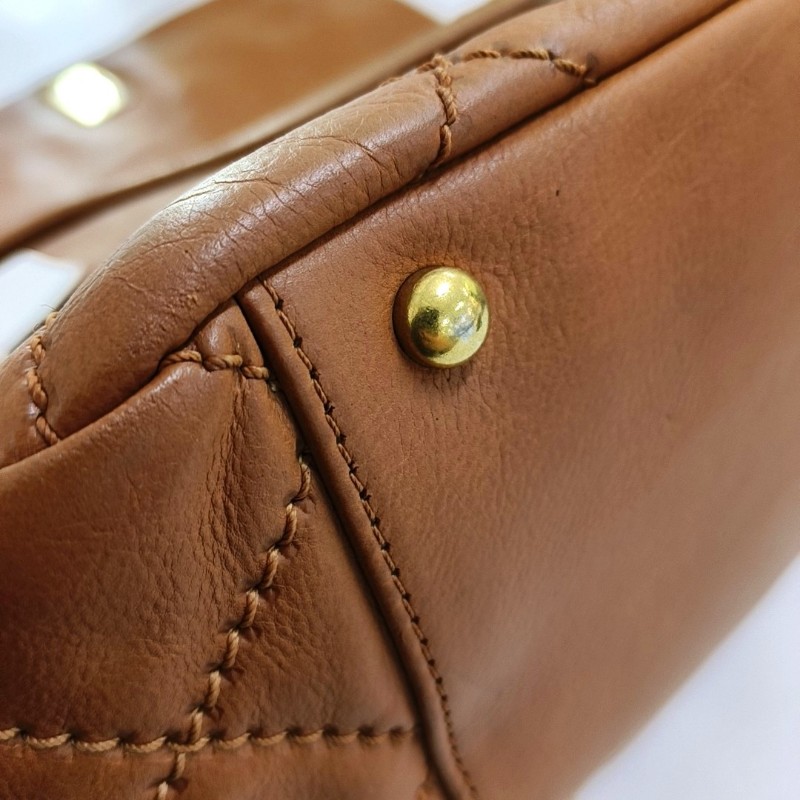 CHANEL 棕色牛皮菱格紋縫線斜挎包 金色五金-15