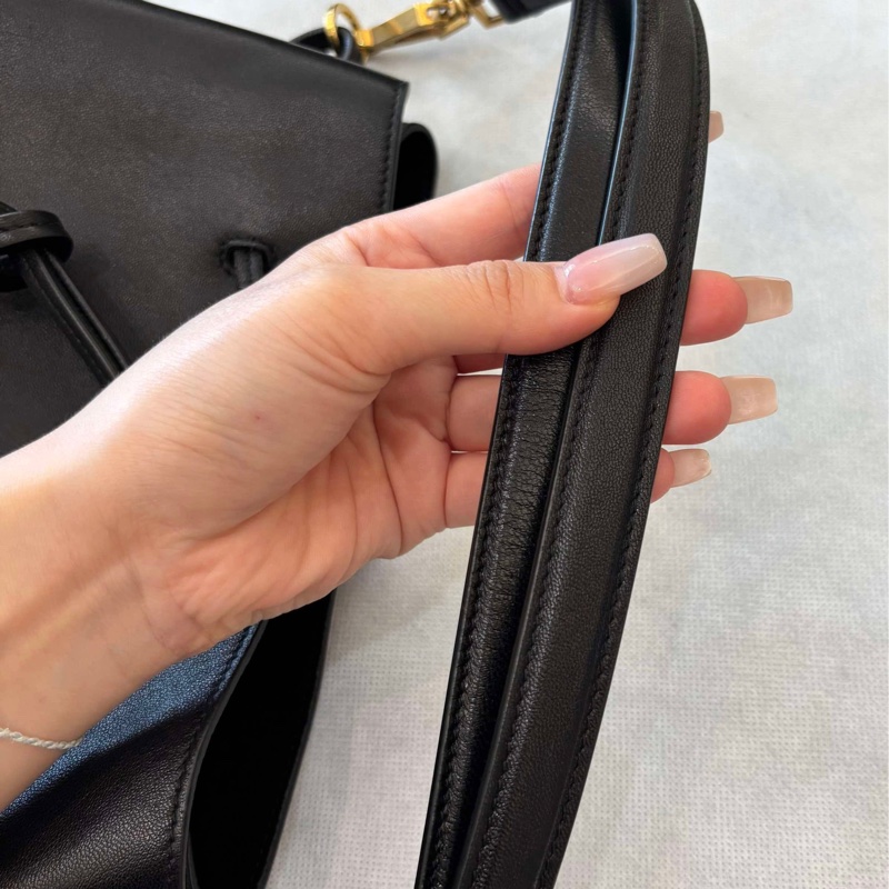 YSL 聖羅蘭 黑色 小羊皮 抽繩水桶包-24