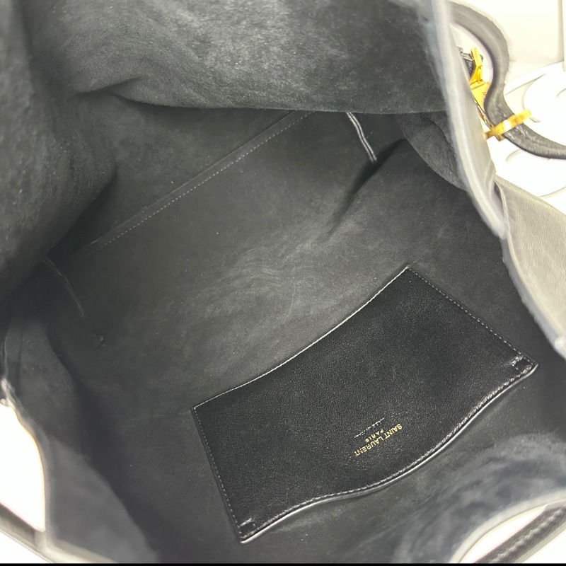 YSL 聖羅蘭 黑色 小羊皮 抽繩水桶包-14