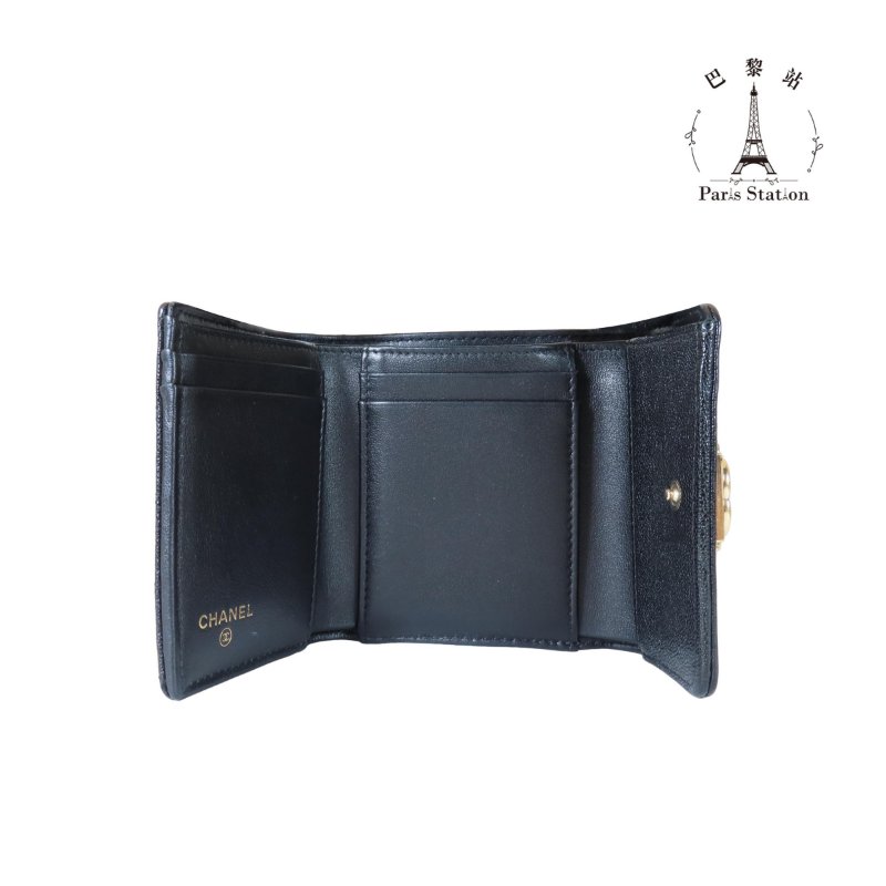 【巴黎站二手名牌專賣店】*現貨*CHANEL 香奈兒 真品*經典BOY黑荔枝牛皮淡金雙C釦式三折短夾-3