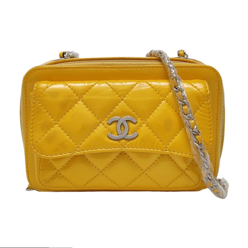 CHANEL 黃色漆皮萎格紋絎縫單肩包 銀色五金 20開-0