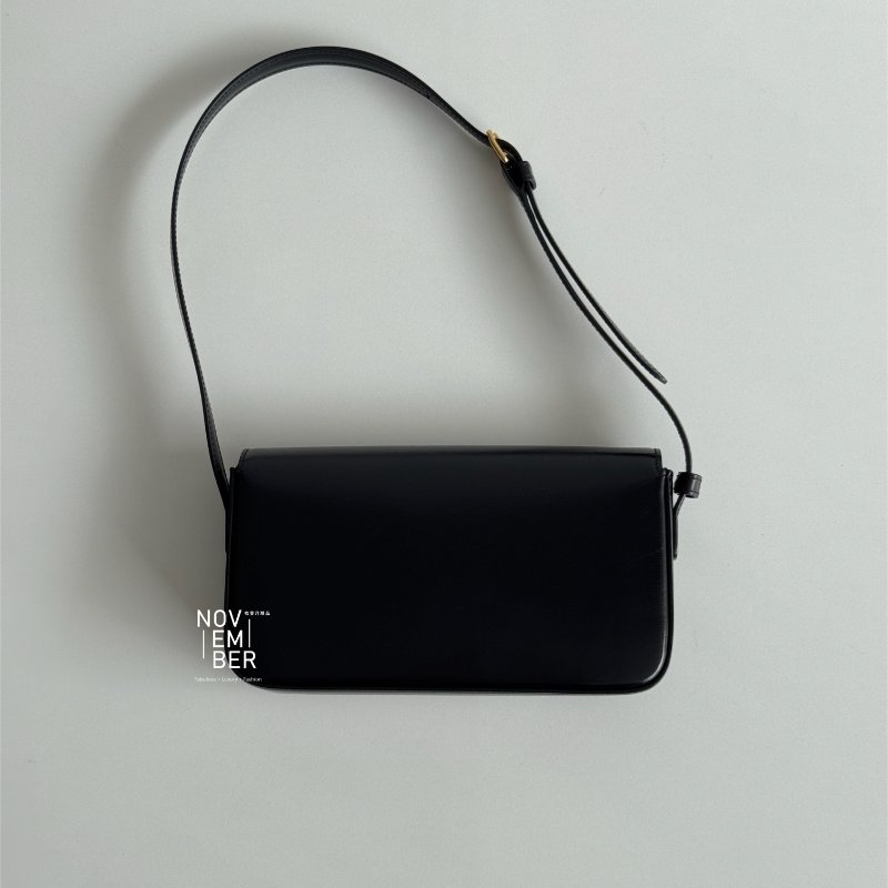 99新🆕 Celine 瑟琳 凱旋門腋下包 黑金-5