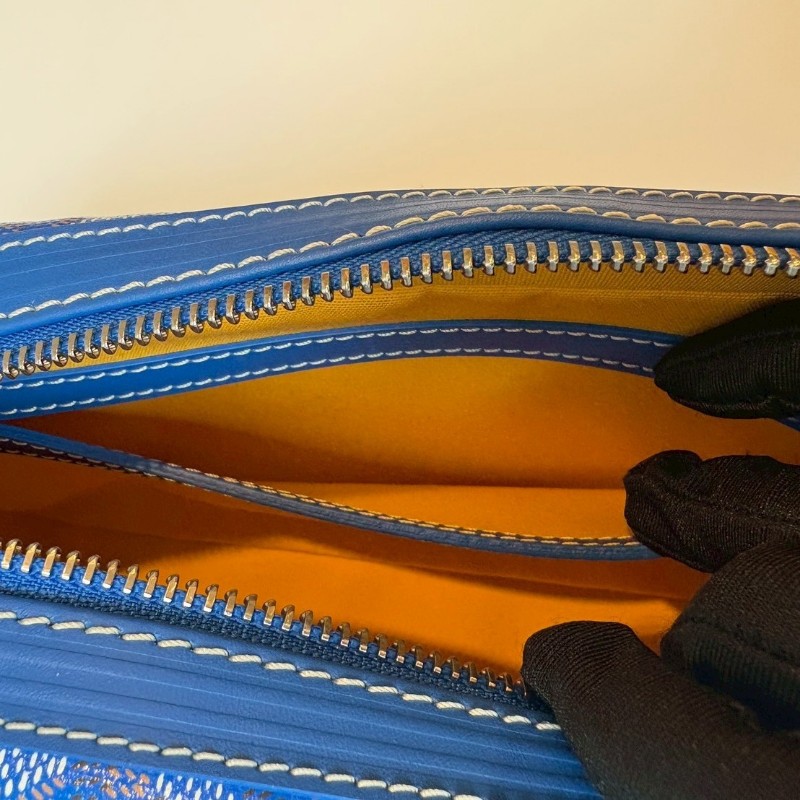 Goyard 藍色印花相機斜背包 CAP-VERT 23-18