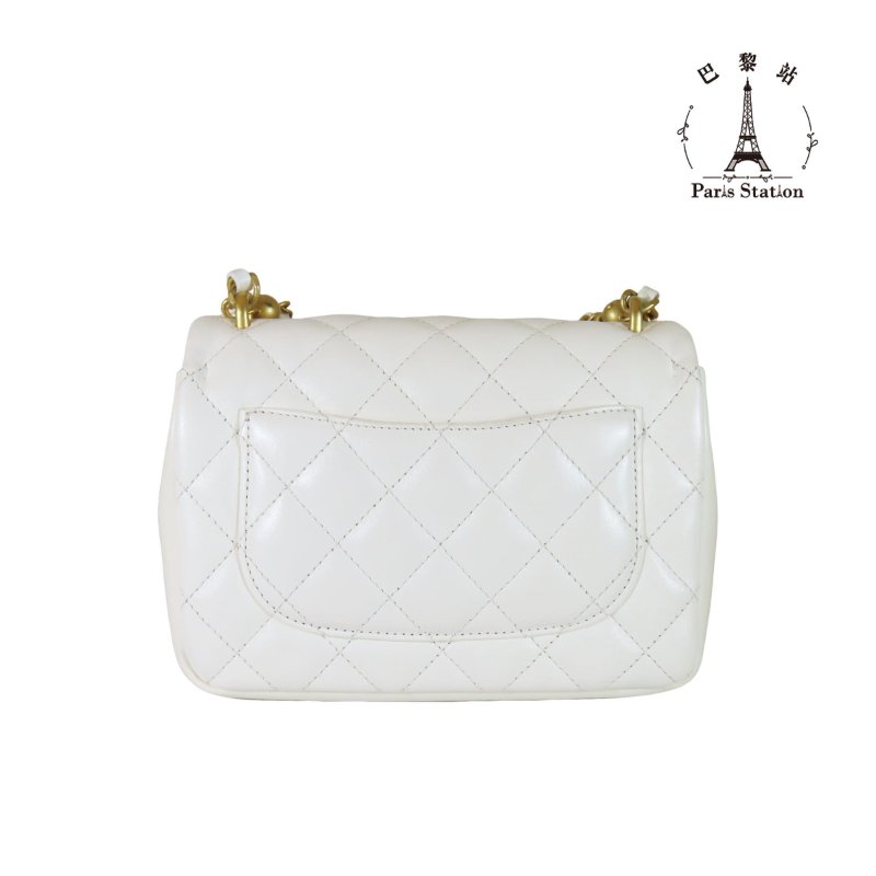 【巴黎站二手名牌專賣店】*現貨*CHANEL香奈兒真品*白色菱格紋小羊皮金色雙C珍珠提把手提斜背兩用鏈包-1
