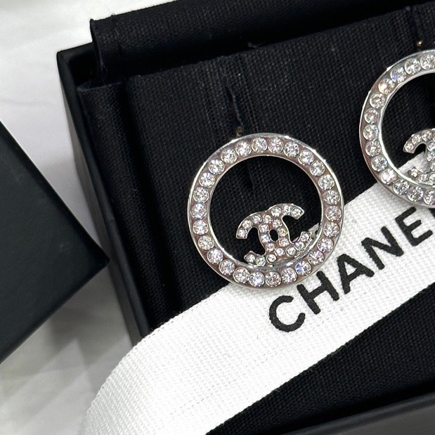【配件 包裝盒 💕】 Chanel 雙c 鏤空 圓形 滿鑽 耳環-2