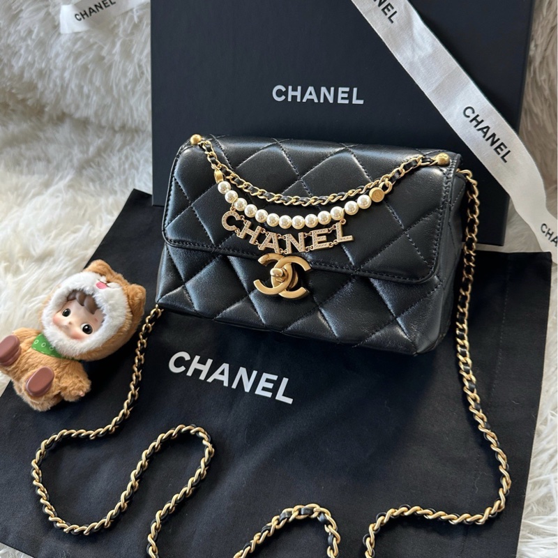 【配件：防塵袋 💕】Chanel 24A 珍珠鏈 鑽石logo鏈條 黑金 羊皮 手提 斜挎 單肩-1