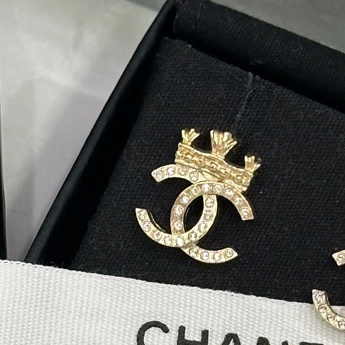 【配件：盒子 💕】Chanel 雙c 皇冠 水鑽 耳釘 耳環-2
