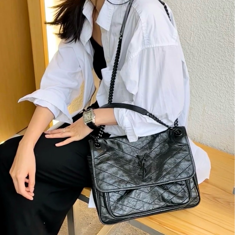 🈶購證 #9新閒置 #新款d扣 Ysl Niki SoBlack中號-1