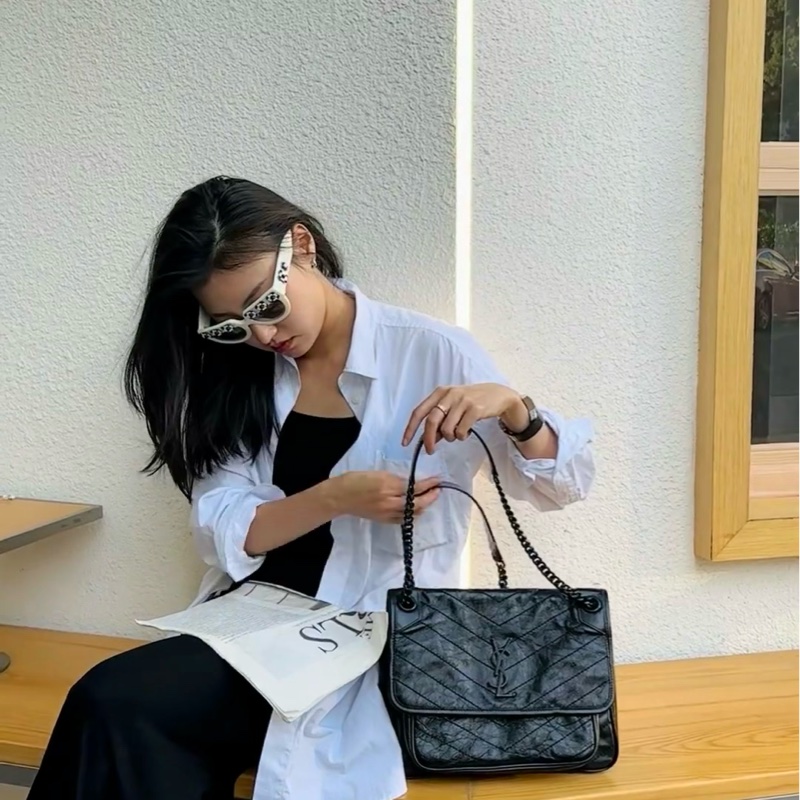 🈶購證 #9新閒置 #新款d扣 Ysl Niki SoBlack中號-3