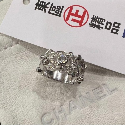 東區正精品㊣Chanel Hugs & Kisses Diamond White Gold Cocktai 近全新18K白K鑽戒戒指 50號 RZ5754-2