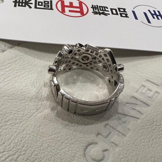 東區正精品㊣Chanel Hugs & Kisses Diamond White Gold Cocktai 近全新18K白K鑽戒戒指 50號 RZ5754-4