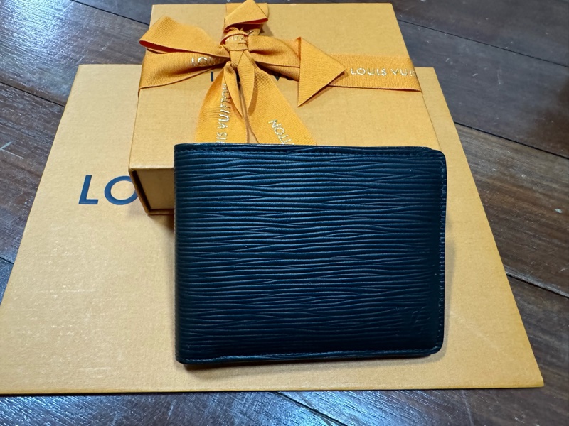 LV 全新未使用短夾-0