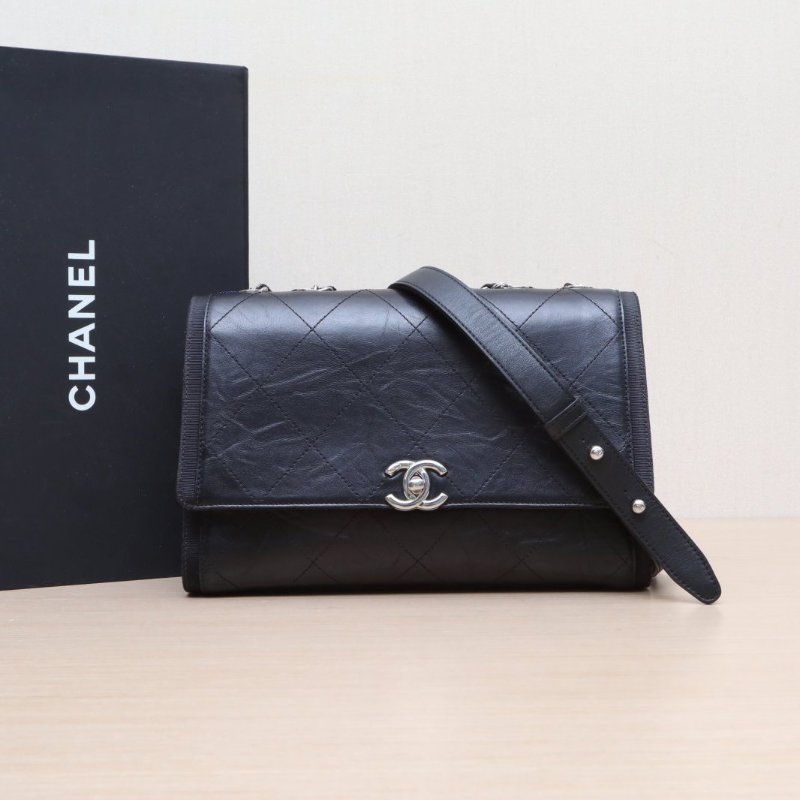 CHANEL 黑色牛皮25開銀扣菱格紋褶皺翻蓋口蓋包肩背包-0
