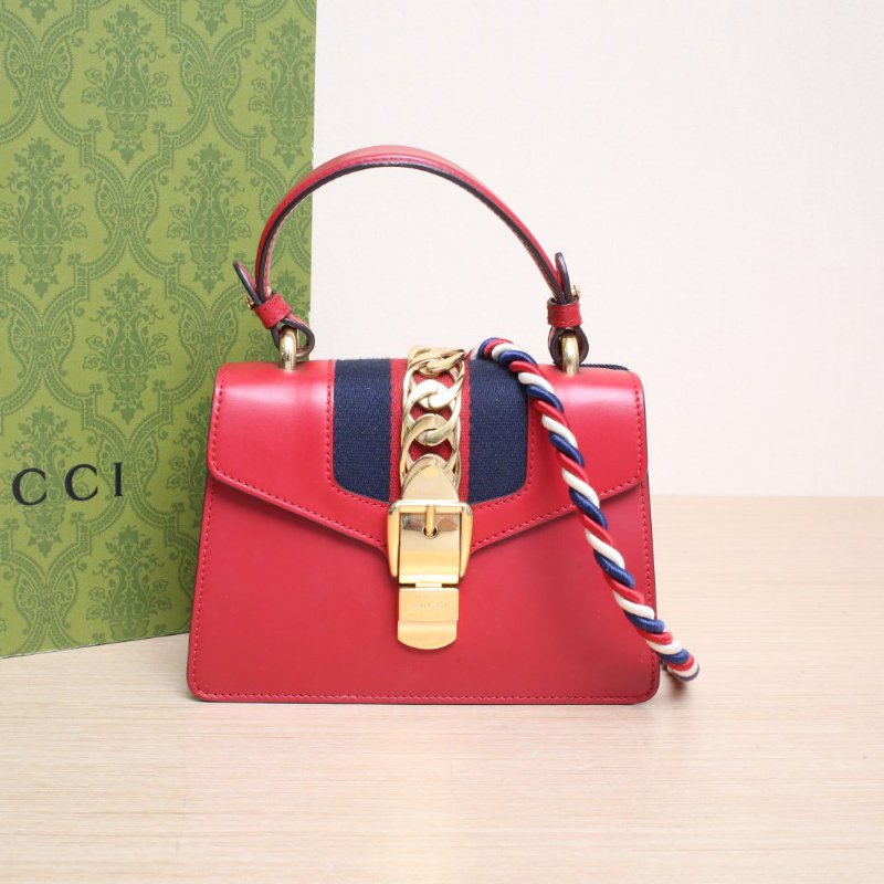 GUCCI Sylvie塞爾維亞絲帶包皮手帶Mini20紅色牛皮金扣肩背包-0