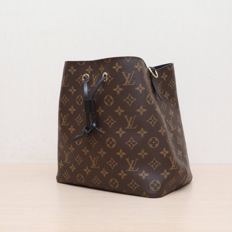 LOUIS VUITTON NÉONOÉ水桶包中號26黑色內裏老花PVC金扣晶片肩背包-3