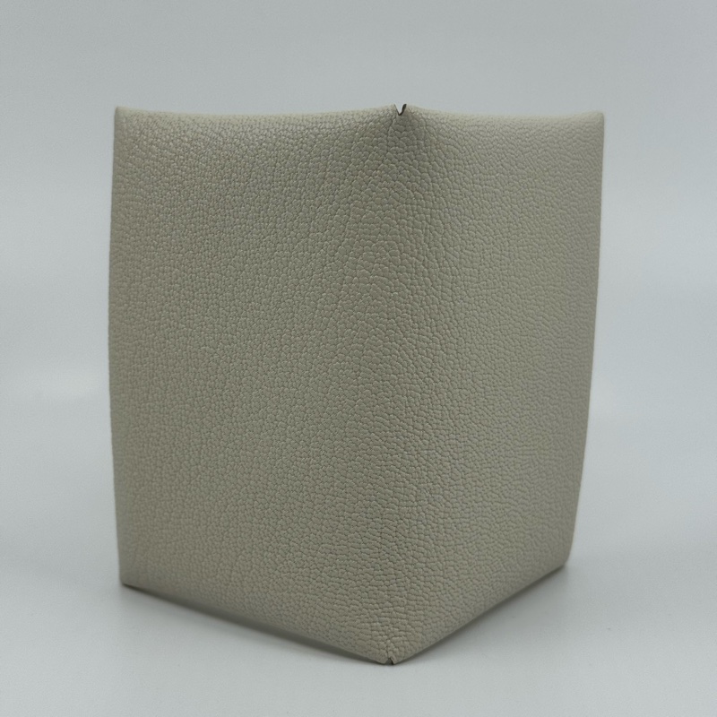 HERMÈS 米白色 Calvi Card Holder-6