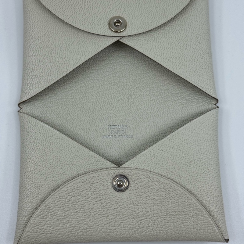 HERMÈS 米白色 Calvi Card Holder-10