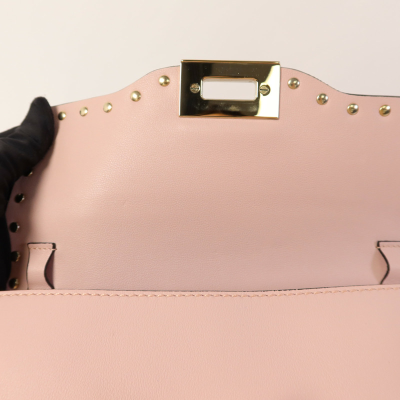 Valentino 牛皮皮革Garavani Rockstud Flap金扣肩背袋-8