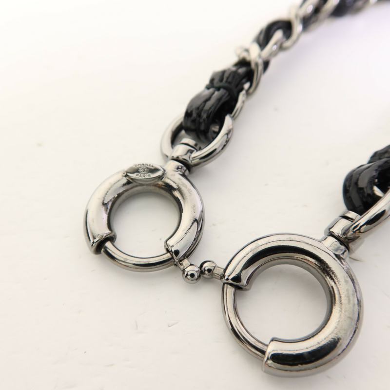 CHANEL 漆皮皮革Chain Shoulder Bag銀扣手挽肩背兩用袋-11