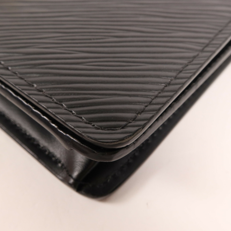 LOUIS VUITTON Epi Twist Shoulder Bag金扣鏈帶肩背袋-8