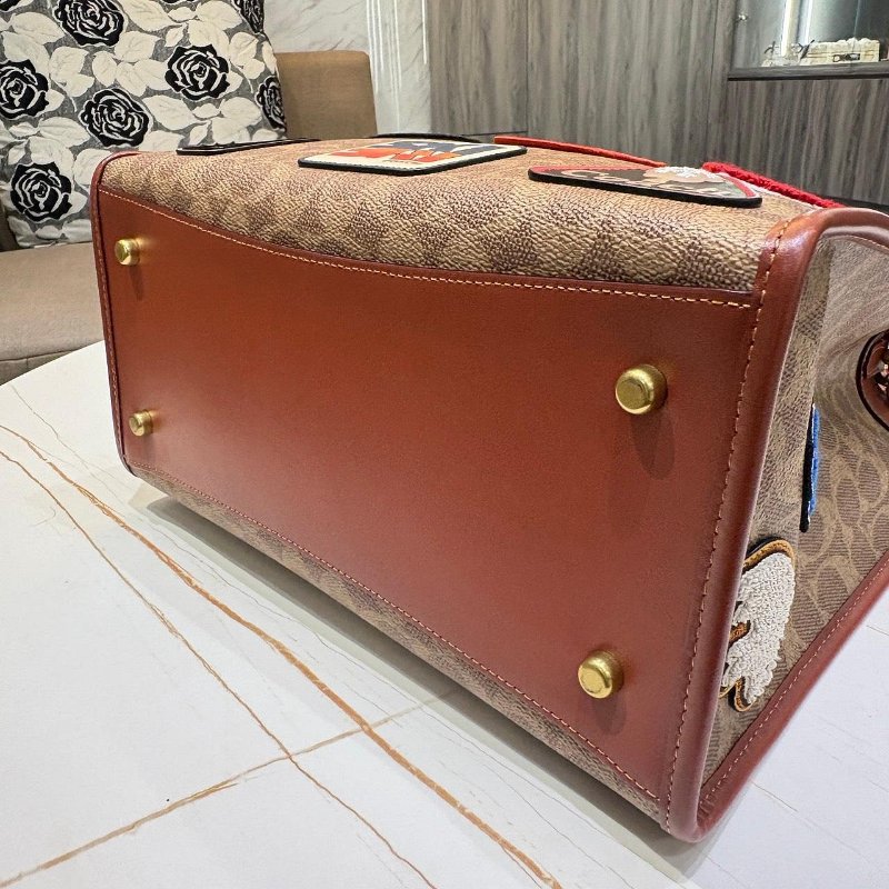 *SHIHNA名牌精品*COACH小恐龍 Rexy 徽章手提肩背包-4