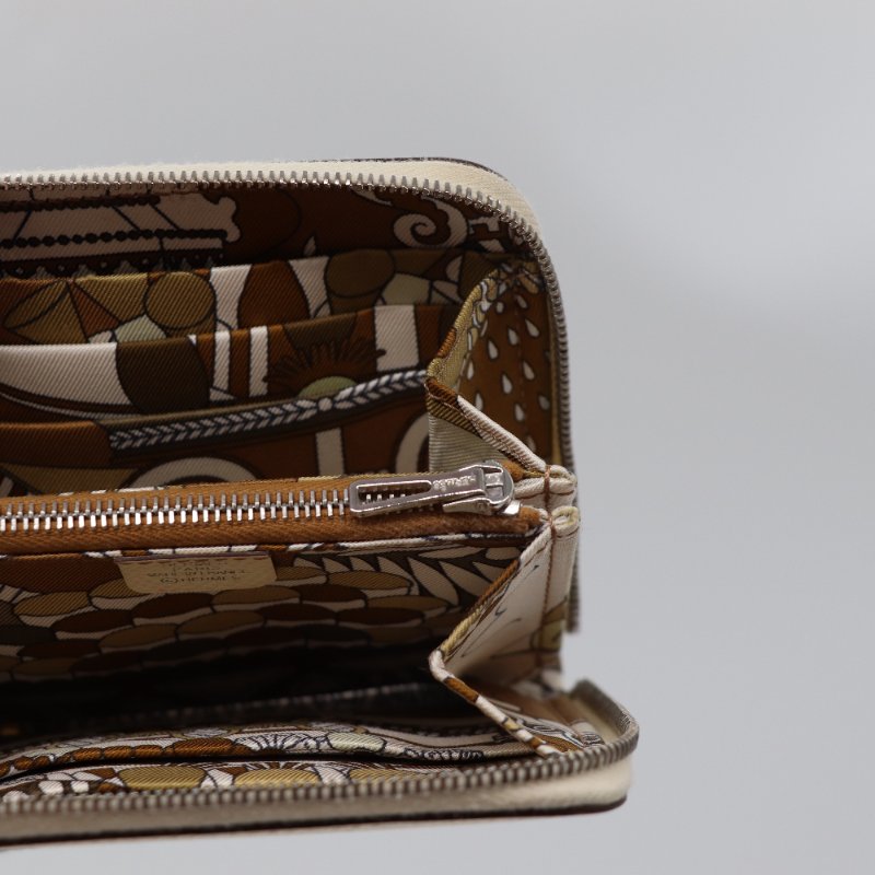 Hermès 愛馬仕  Silkin Compact 絲巾 奶油白 Epsom 牛皮 拉鍊錢包 Z刻 2017-6
