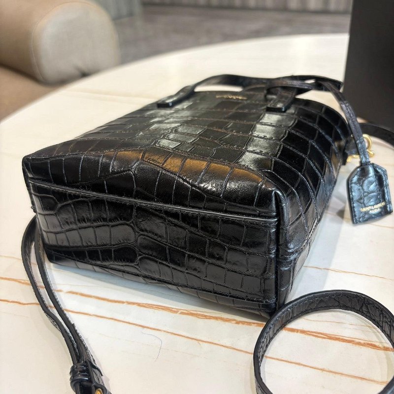 *SHIHNA名牌精品*YSL壓鱷魚紋MINI托特包-7
