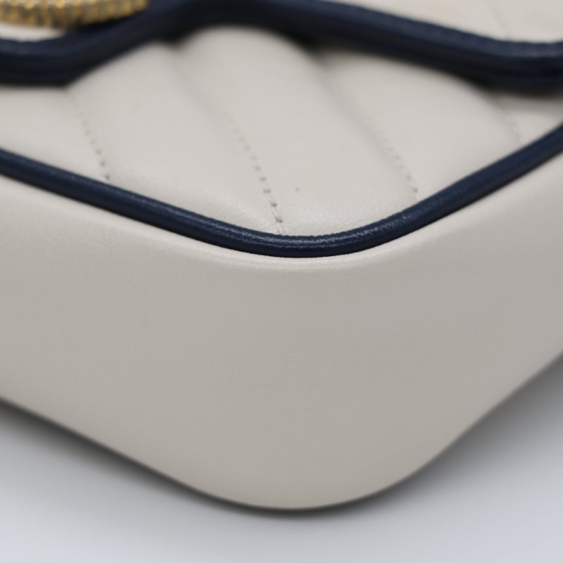 【CP 精選🌟小編推薦】Gucci 古馳 Marmont 迷你 奶白色 牛皮 海軍藍 金扣 鏈條包 單肩包 斜挎包-4