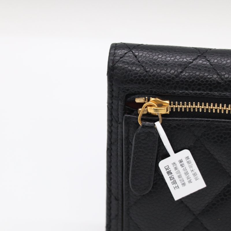 Chanel 香奈兒  Classic 口蓋系列 荔枝牛皮 黑色 金釦 三折錢包 中短夾-5