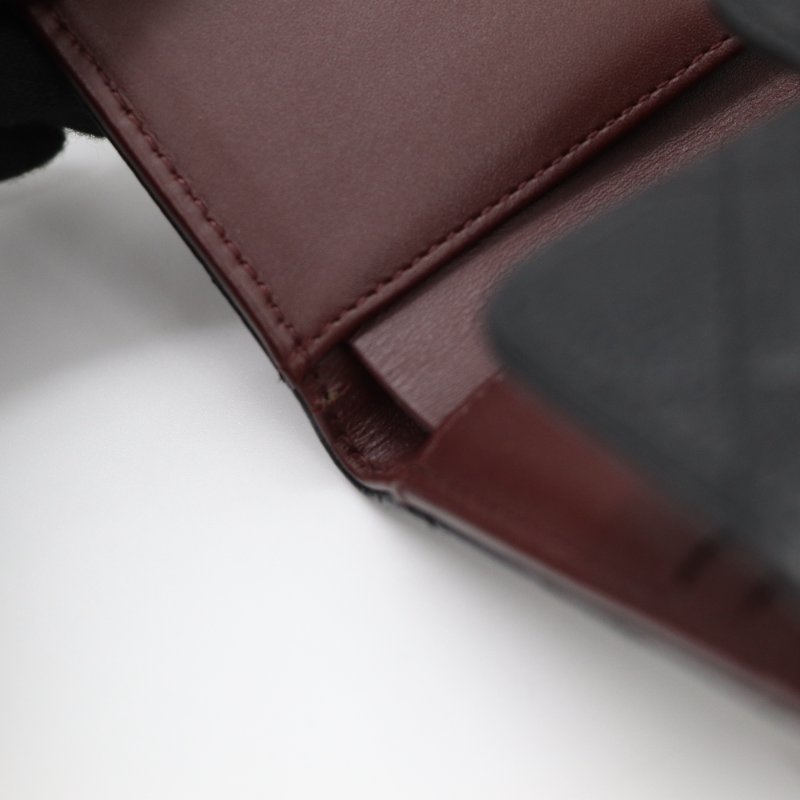 Chanel 香奈兒  Classic 口蓋系列 荔枝牛皮 黑色 金釦 三折錢包 中短夾-12