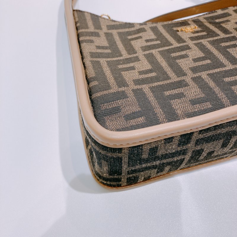 TW4497 Fendi 芬迪迷你腋下包 經典老花帆布+牛皮 MIni Fendessence Bag Brown-5