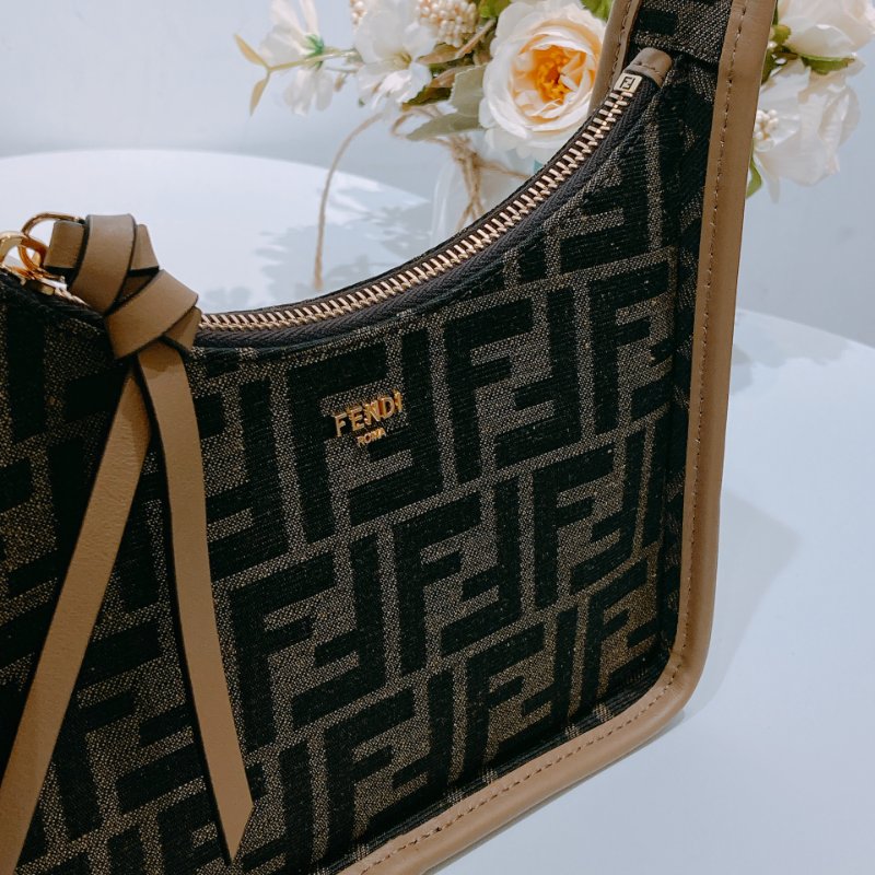 TW4497 Fendi 芬迪迷你腋下包 經典老花帆布+牛皮 MIni Fendessence Bag Brown-9