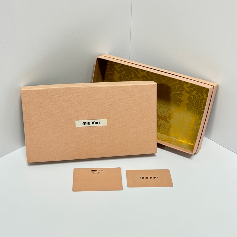 (極新🎁 超稀有!) Miu Miu 張員瑛 水鑽長夾 專櫃35000!-1