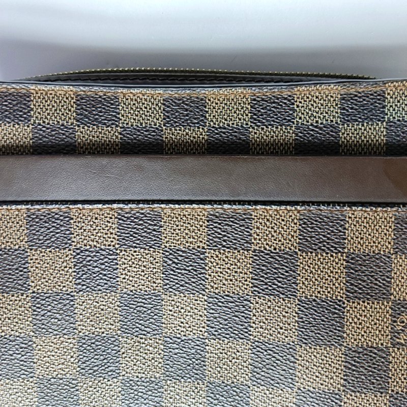 LOUIS VUITTON SAINT LOUIS 棕色塗層帆布棋盤格手拿包 金色五金-7