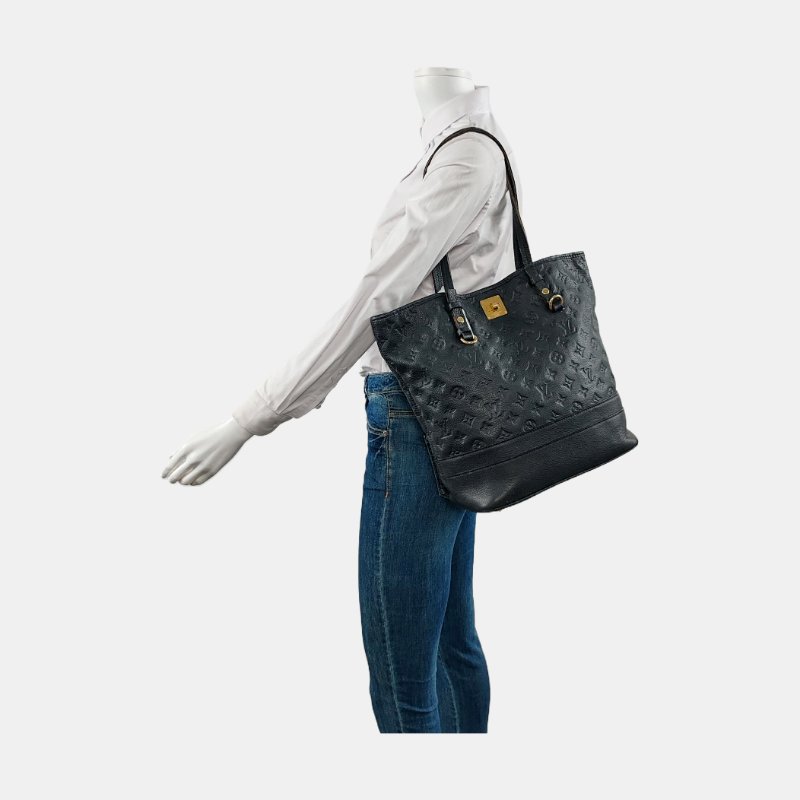 LOUIS VUITTON CITADINE 小號 黑色牛皮壓花單肩包 金色五金-1