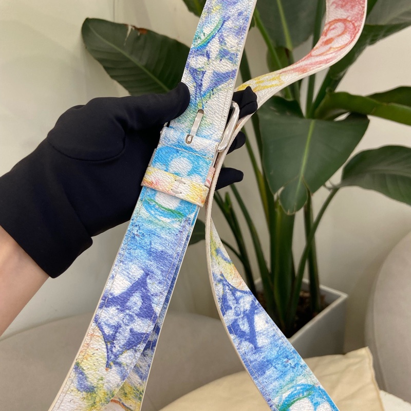 LV 炫彩蠟染郵差包trunk 芯片款 蠟筆彩繪系列 絕版限定 尺寸約24×5.5×18cm。-29